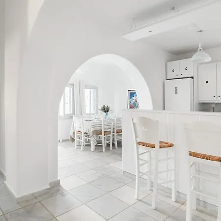 Villa Waterfront With Breathtaking Views 3 Páros