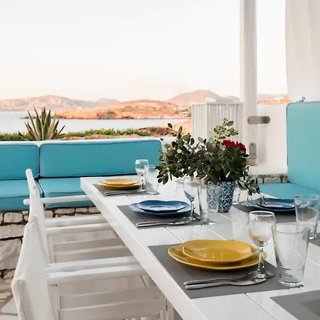 Villa Waterfront With Breathtaking Views 3 Páros