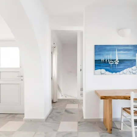 Villa Waterfront With Breathtaking Views 3 Páros